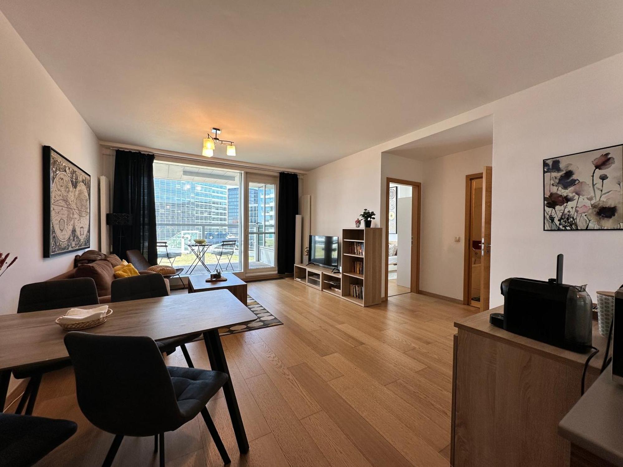 Self Check-In, Danube Bank, Free Parking Apartment Bratislava Exterior photo